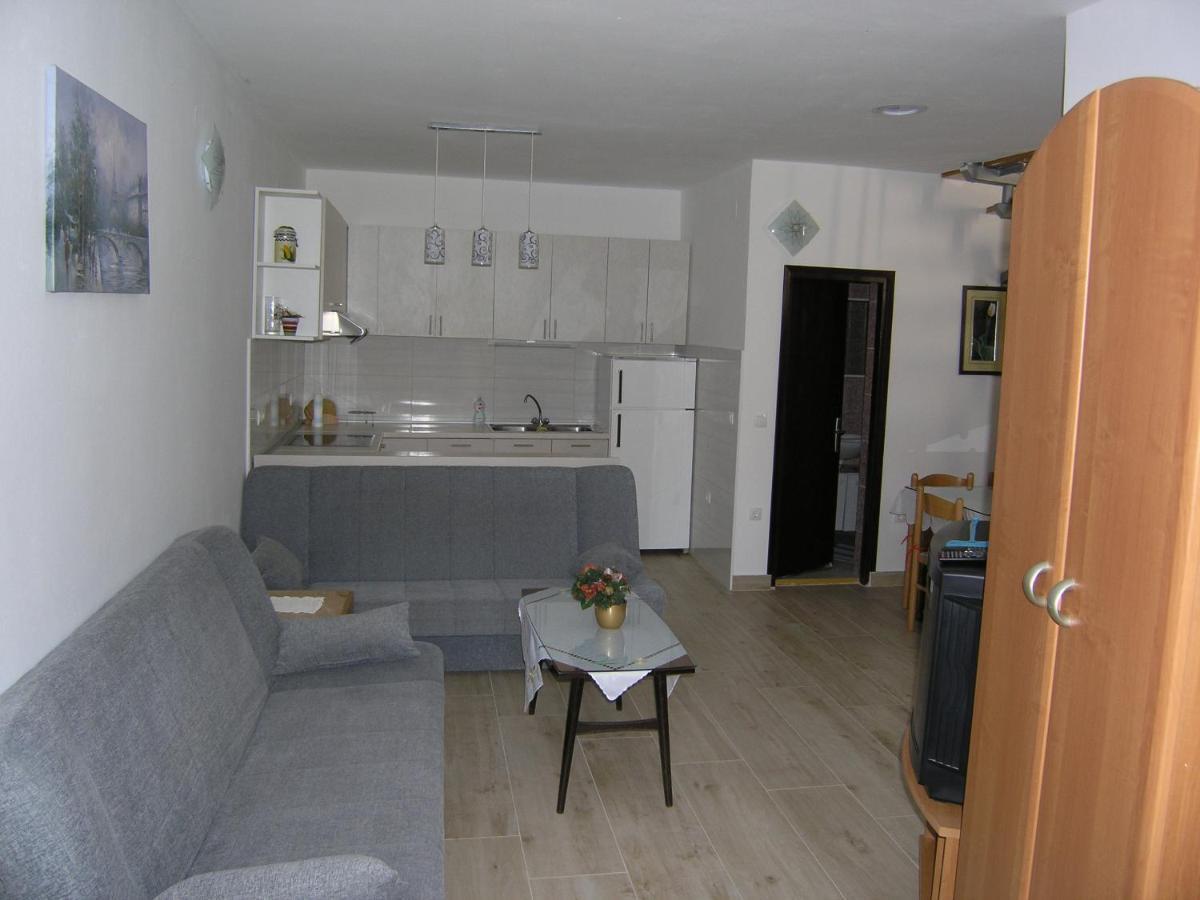 Apartments Jelekovac Свети Петър Екстериор снимка