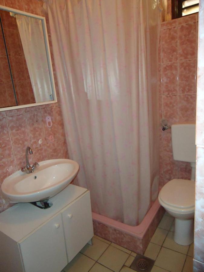 Apartments Jelekovac Свети Петър Екстериор снимка